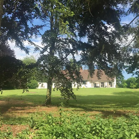 Ferienwohnung Domaine De La Charmille Ermenonville Exterior foto