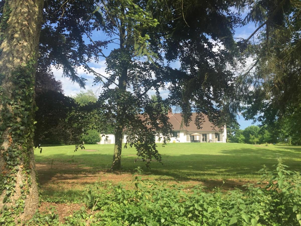 Privatunterkunft Domaine De La Charmille Ermenonville